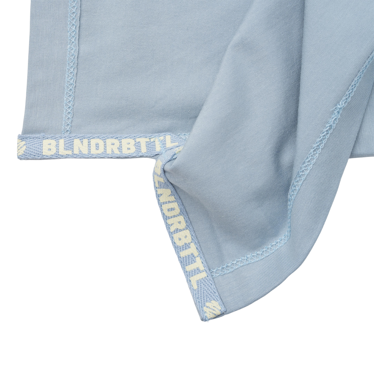 blenderbottle-essential-t-shirt-q8 BB-BlueShirtHem-3.png